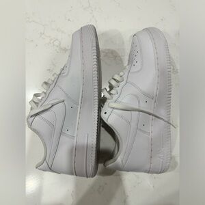 Nike | Air Force 1 Low Size 9.5 Mens White